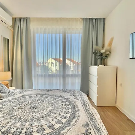 Prestige - Private - Bsr - 2 Apartamento *